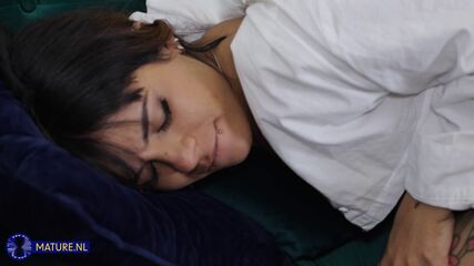 Ebony Lesbian Eating Pussy